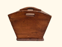 Load image into Gallery viewer, 18TH C ANTIQUE PRIMITIVE PINE CANTED DOUGH BOX ~ GREAT COUNTRY PIECE