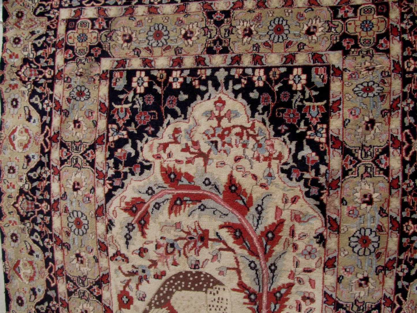 SEMI ANTIQUE PICTORIAL TABRIZ PRAYER ESTATE CARPET 6'10" x 4'1"