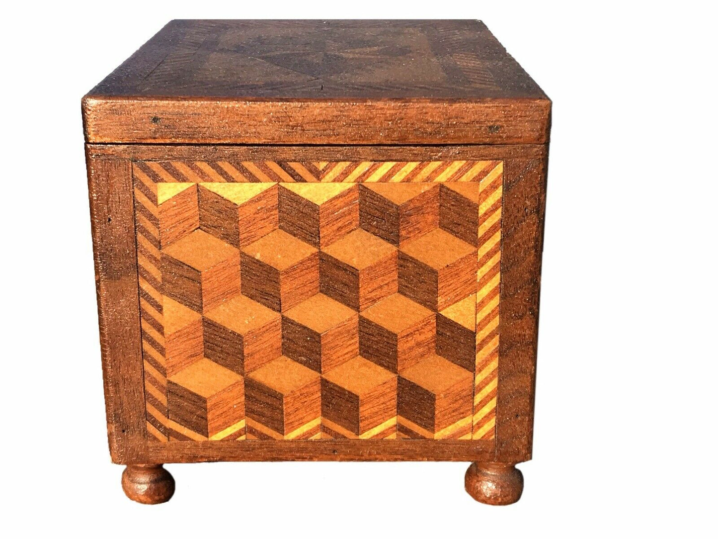 19TH C ANTIQUE PARQUETRY INLAY TEA CADDY / JEWELRY BOX ~ IMPRESSIVE