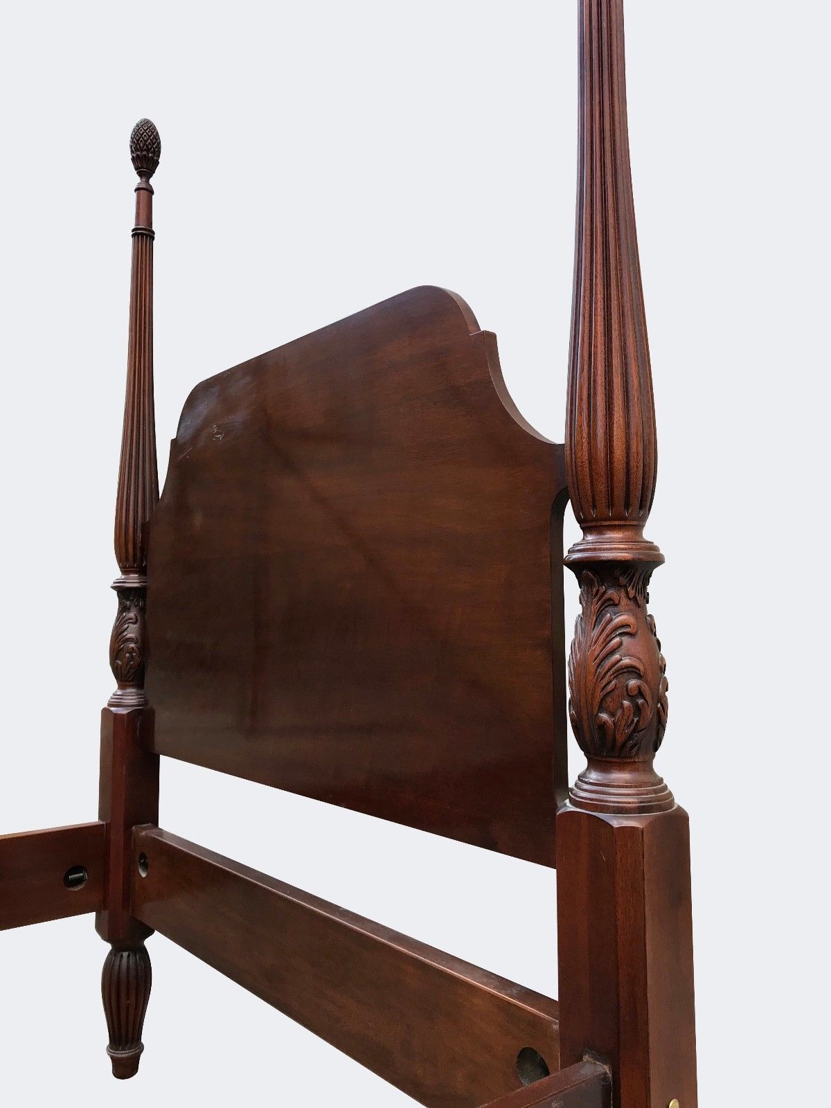 PAIR COUNCIL CRAFTSMAN FOUR POSTER TWIN MAHOGANY BEDS-THE FINEST!