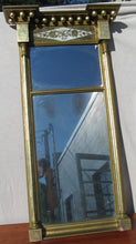 Load image into Gallery viewer, 19TH CENTURY FEDERAL EGLOMISE TABERNACLE MIRROR WITH LEMON WASHED GILT FRAME