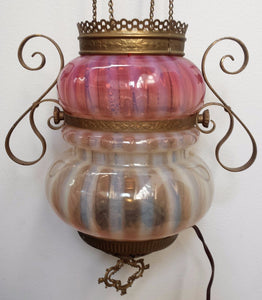 VICTORIAN OPALESCENT GLASS HANGING LANTERN LAMP ON TROLLEY CHAIN