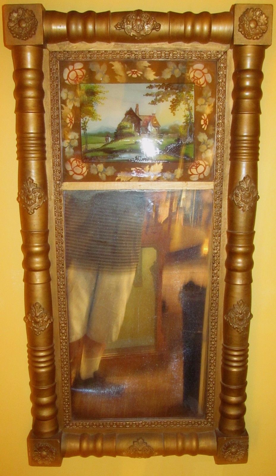 EARLY 19TH CENTURY SHERATON FEDERAL PERIOD REVERSE GLASS PAINTED MIRROR