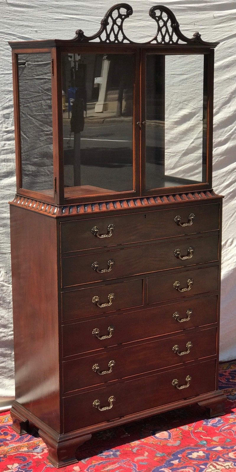 EARLY 20TH CENTURY CHINESE CHIPPENDALE MAHOGANY BUTLER'S DESK VITRINE BOOKCASE