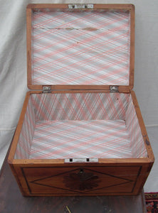 LARGE 19TH CENTURY FINELY INLAID SAILORS BOX WITH MARINERS STAR