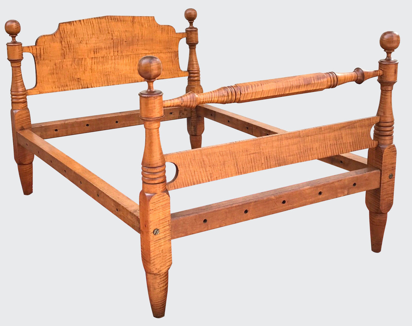 EXCEPTIONALLY FINE SOLID TIGER MAPLE FEDERAL CANNONBALL BED-BOLDEST & BEST GRAIN