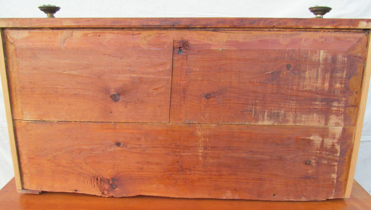 18TH C ANTIQUE SHERATON PINE & MAPLE DRESSER / CHEST