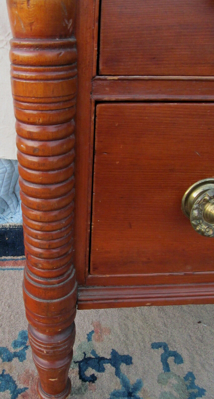 18TH C ANTIQUE SHERATON PINE & MAPLE DRESSER / CHEST