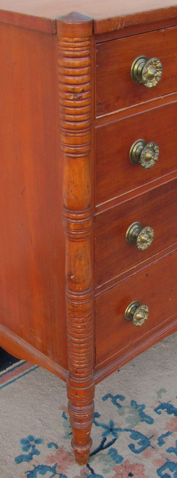 18TH C ANTIQUE SHERATON PINE & MAPLE DRESSER / CHEST